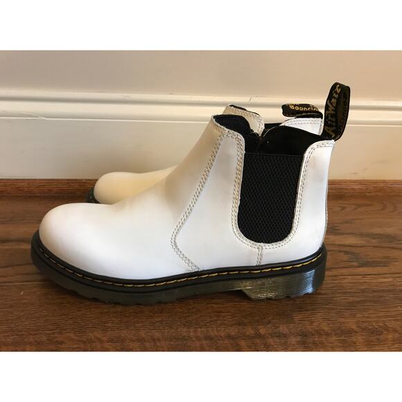 Dr. Martens White Leather Slip On Side Zip 2976 Chelsea Ankle Boot Womens 7 - Picture 8 of 12